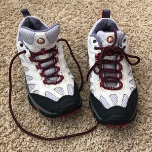 Merrell Air foam hiking shoes